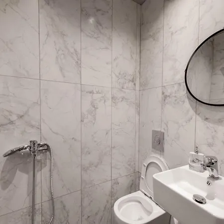 St Paul 25 Urban Apts * بلدة كوس